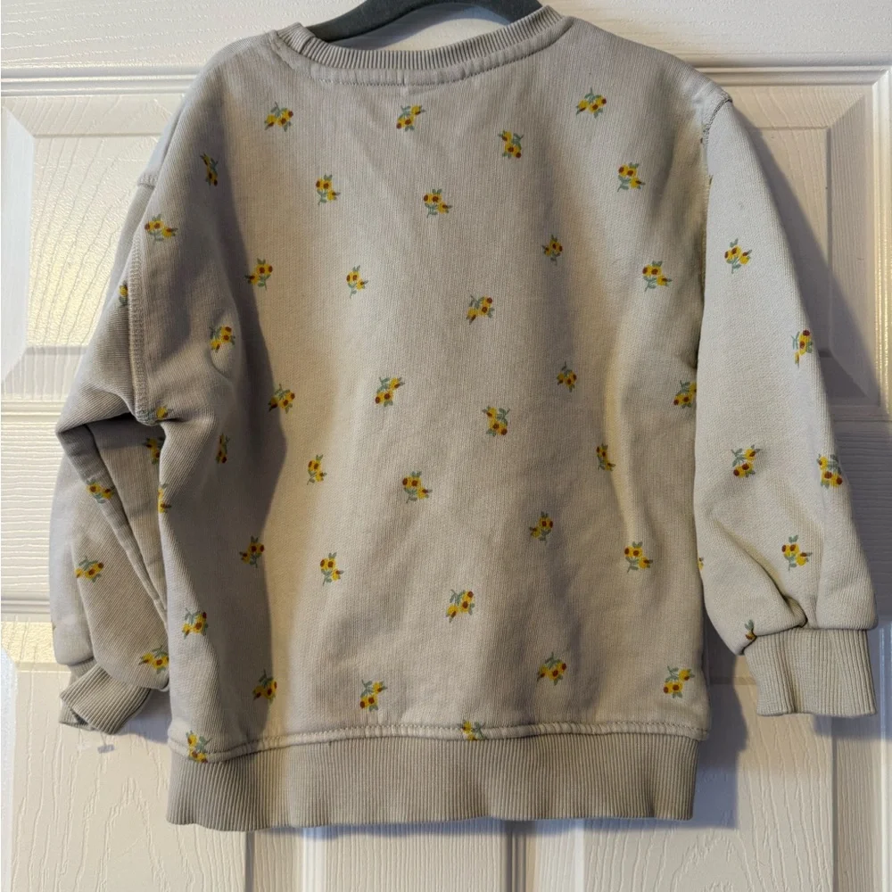 Zara Kids Sweater with Yellow Floral Pattern - Picture 3 of 4